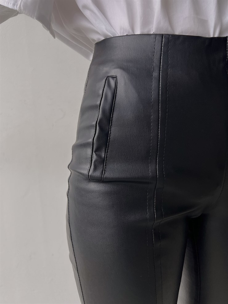 Önden Paçası Yırtmaçlı Connell Kadın Siyah Vegan Deri Pantolon 23K000072