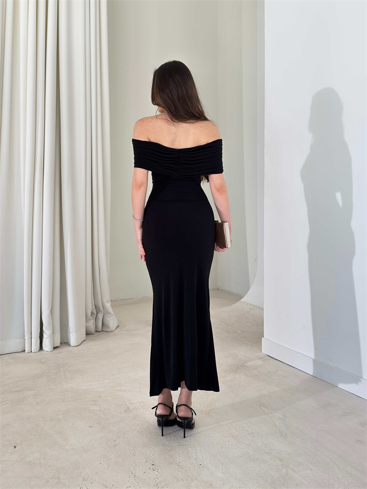 Madonna Yaka Drape Detaylı Yırtmaçlı Midi Siyah Onlim Kadın Elbise 26Y083