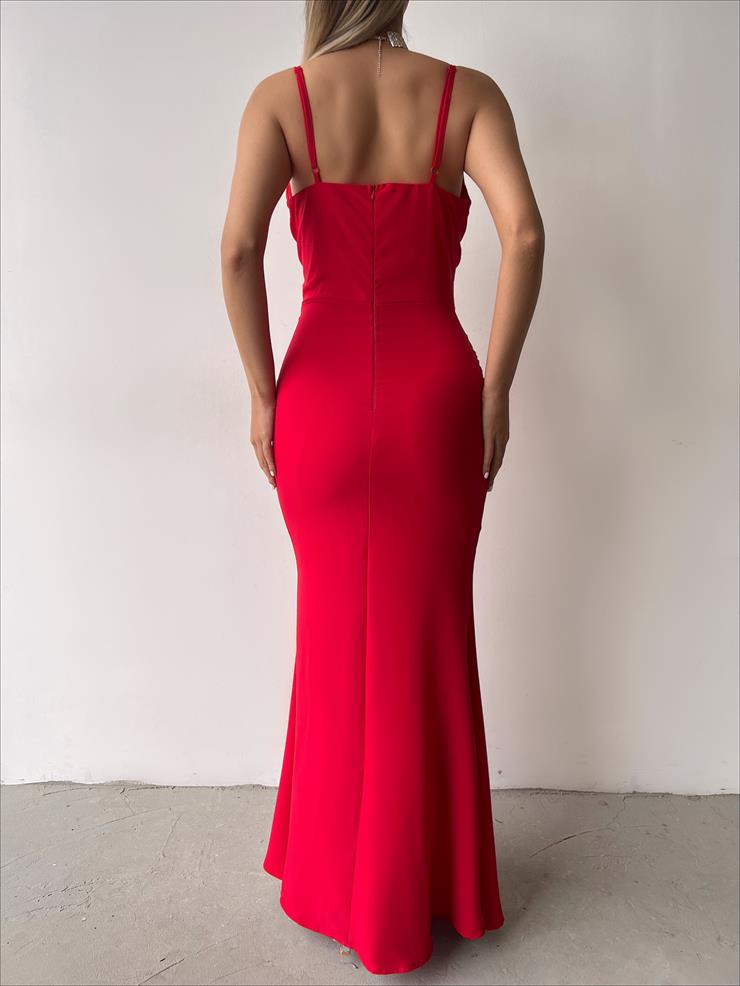 Askılı Yaka Dökümlü Ön kısmı Drape Detaylı Ontembaar Kadın Kırmızı Elbise 23Y000237