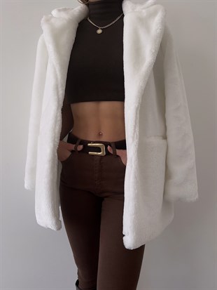 Önü Çıtçıt Kapamalı Yanları Cepli Audrey Kadın Beyaz Peluş Mont 22K000252