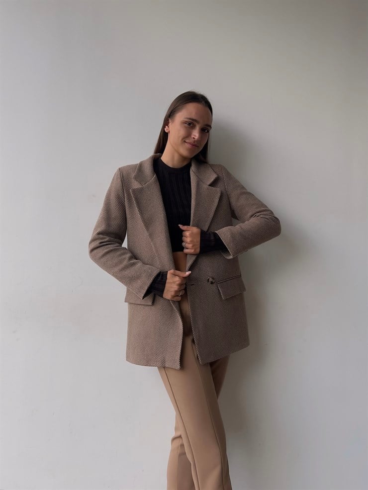 Önü Düğme Kapamalı Armando Kadın Taş Ceket 23K000126