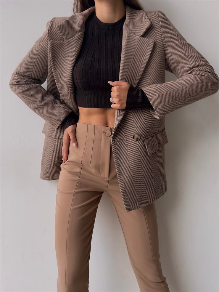 Önü Düğme Kapamalı Armando Kadın Taş Ceket 23K000126