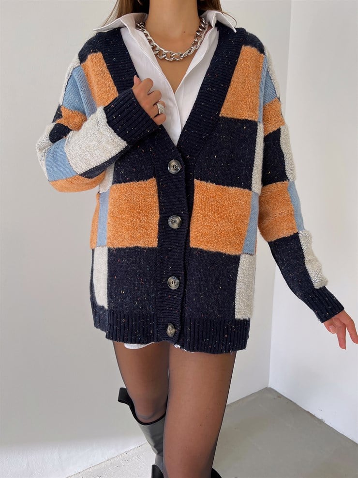 Önü Düğme Kapamalı V Yaka Beleza Kadın Lacivert Uzun Salaş Triko Hırka 23K000172