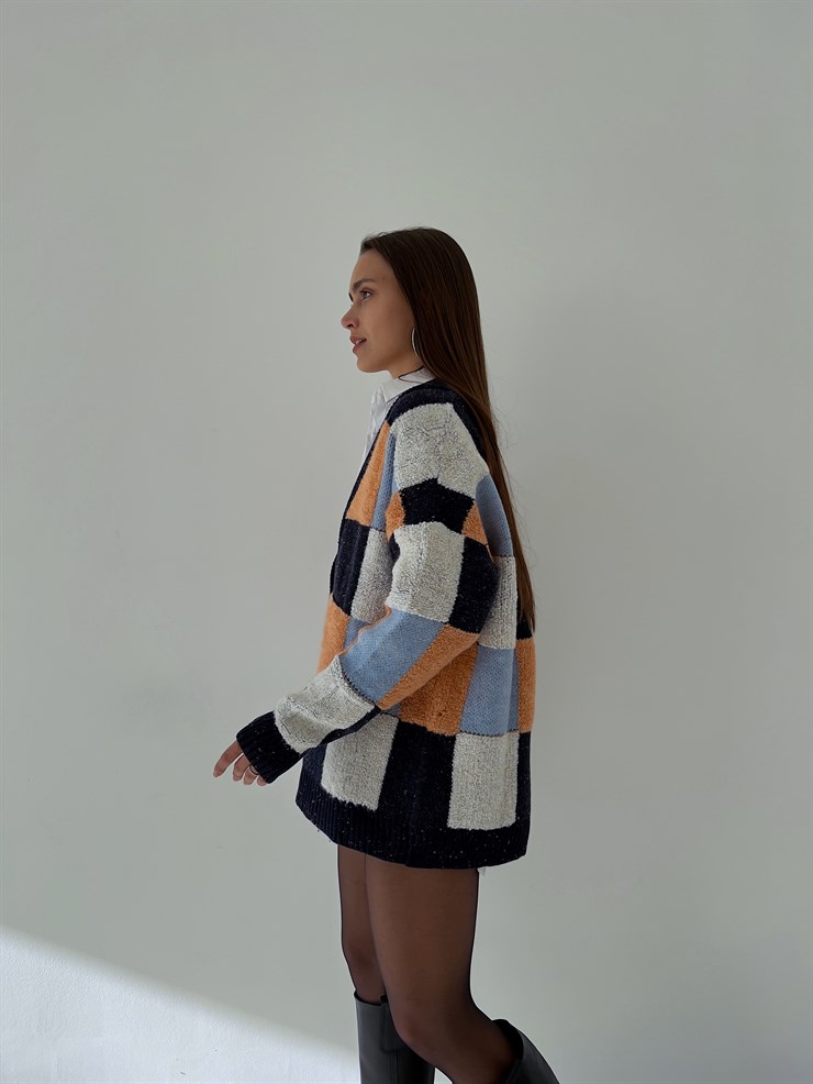 Önü Düğme Kapamalı V Yaka Beleza Kadın Lacivert Uzun Salaş Triko Hırka 23K000172