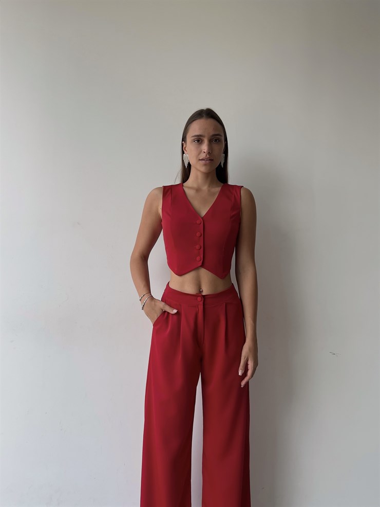 Önü Düğme Kapamalı Yelek Önden Düğmeli Yanları Cepli Bol Paça Adilson Kadın Kırmızı Alt-Üst takım 23K000119