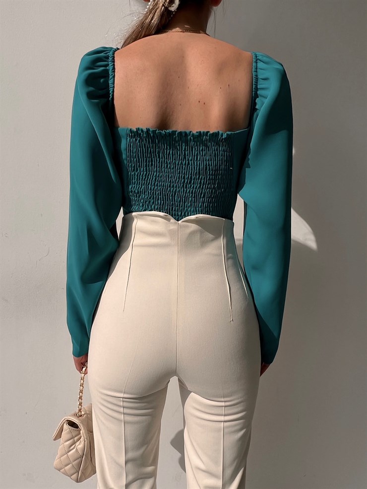 Önü Düğüm Detay Sırtı Gipeli Martha Kadın Mavi Crop Bluz 22K000629