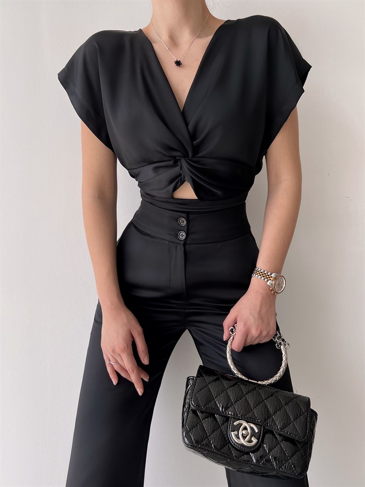 Önü Düğüm Detaylı Lastikli Bel Kenyon Kadın Siyah Bluz 22Y000239