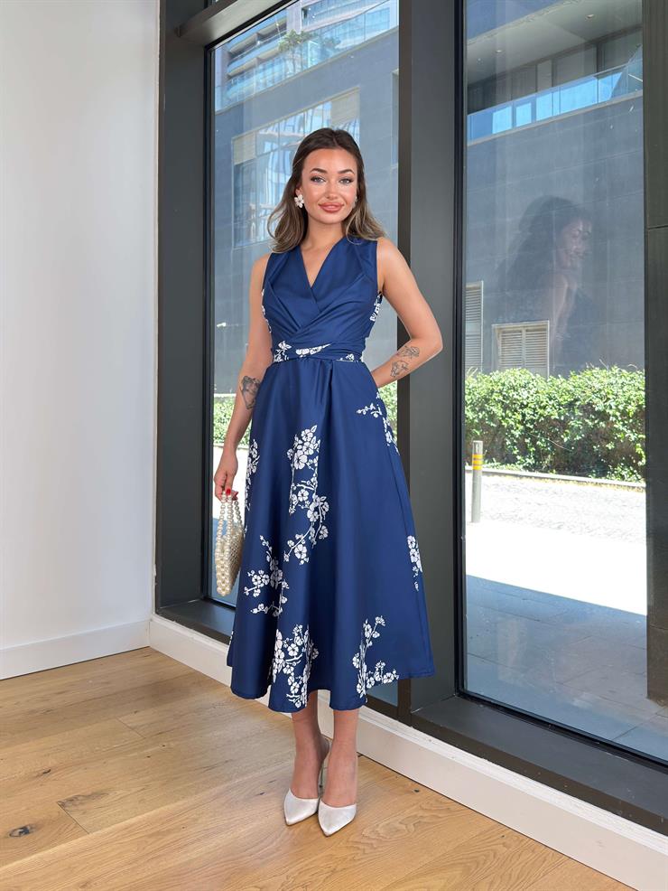 V Yaka Belden Bağlama Detaylı Opsen Lacivert Kadın Elbise 25Y494