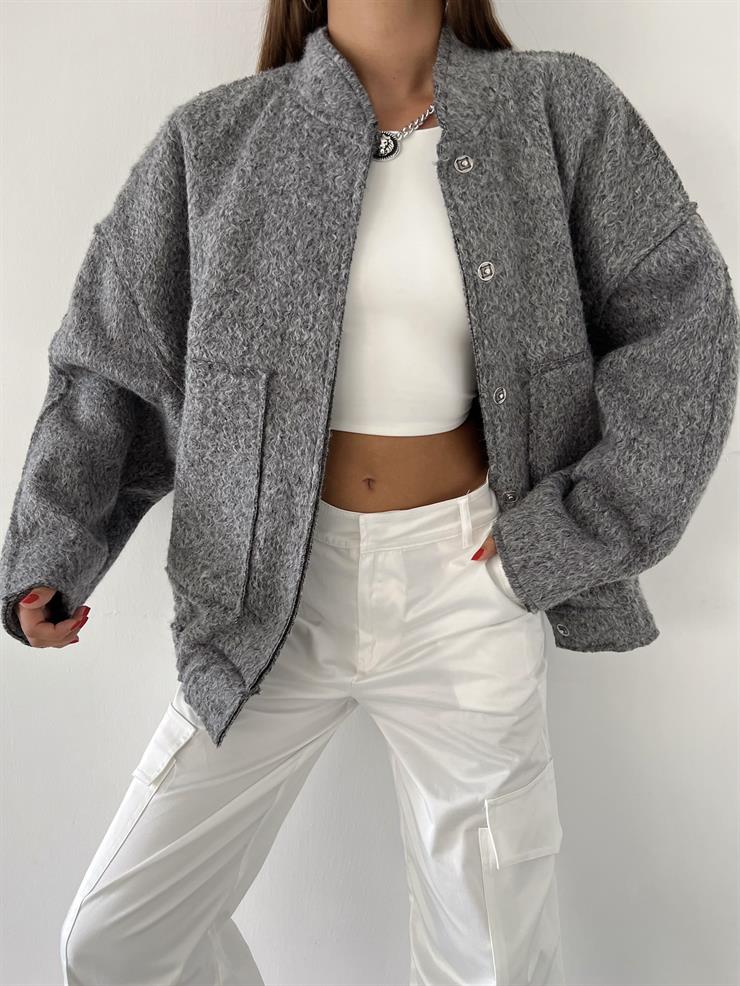 Önü Çıtçıt Kapamalı Büyük Cep Görünümlü Orrel Kadın Gri Oversize Ceket 23K000463