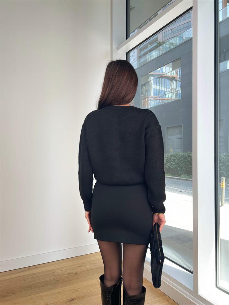 Kalp Düğmeli Osdan Siyah Kadın Triko Hırka 25K312