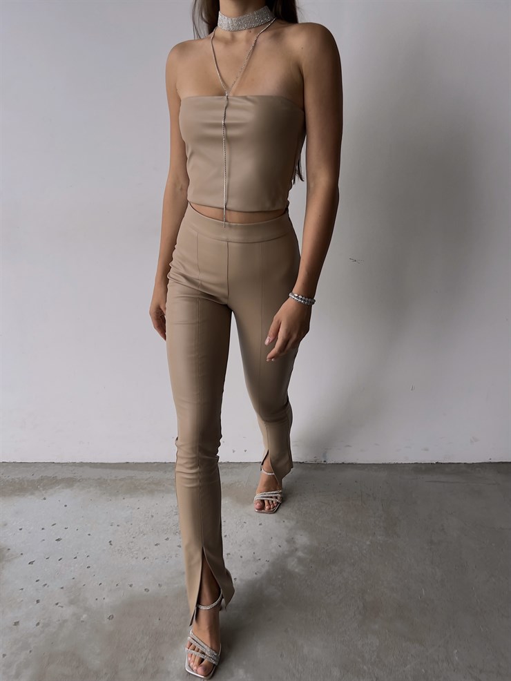 Paçası Yırtmaçlı Edson Kadın Bej Vegan Deri Pantolon 23K000144