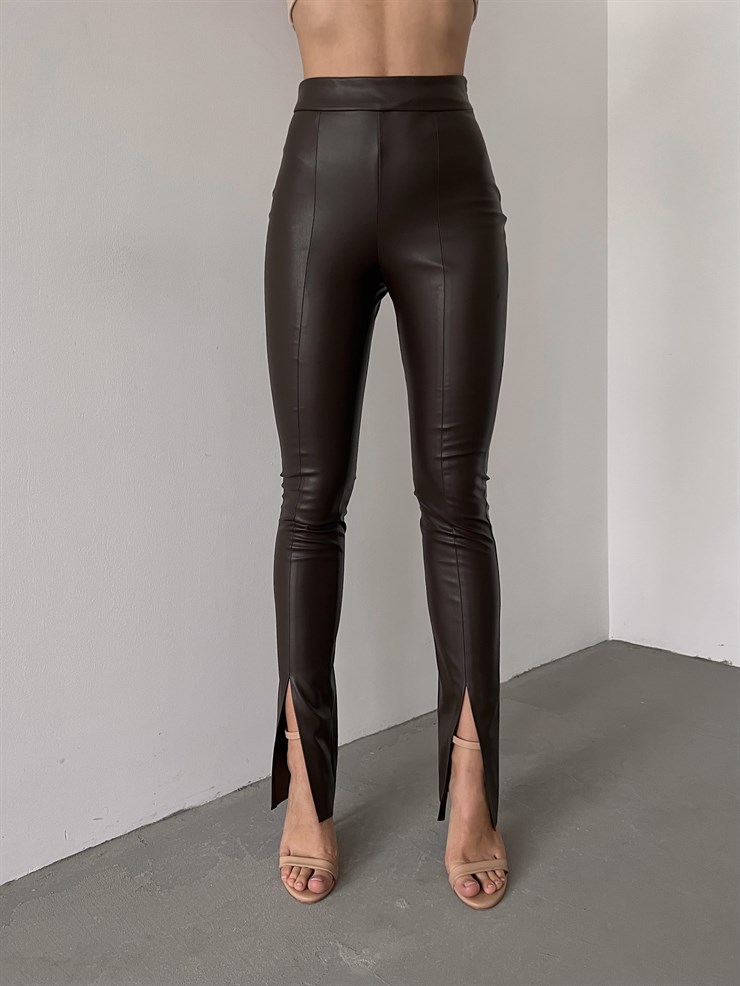 Paçası Yırtmaçlı Edson Kadın Kahve Vegan Deri Pantolon 23K000144