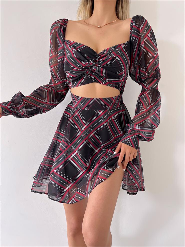 Uzun Tül Kol Göğüs Kısmı Büzgülü Pencere Detaylı Palermo Kadın Siyah Mini  Elbise 23Y000239