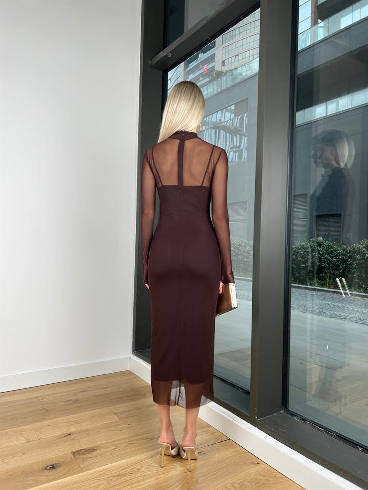 Yarım Balıkçı Yaka Uzun Tül Kol Palvan Kadın Kahve Midi Elbise 23Y000004