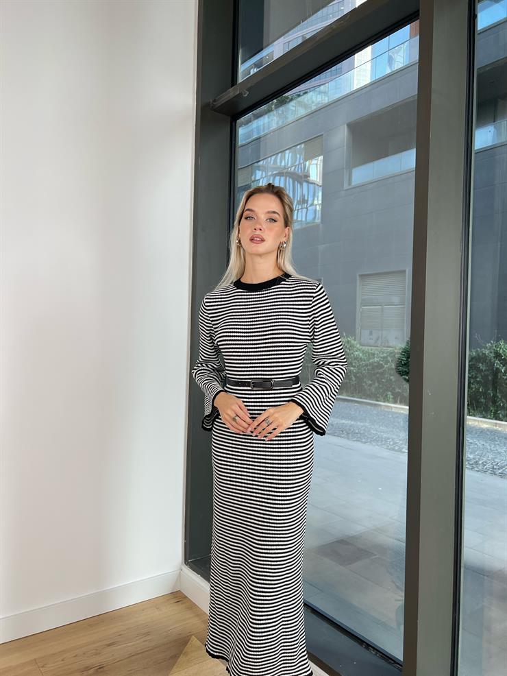 Bisiklet Yaka Geniş Kol Parisa Kadın Çizgili Siyah Elbise 24k000154