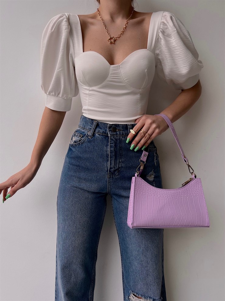 Parlak Kumaş Göğüs Kuplu Balon Kol Claudia Kadın Beyaz Crop Bluz 22Y000062