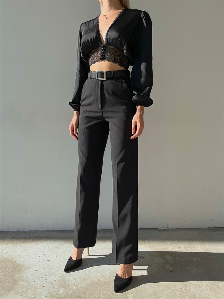 Parlak Kumaş Görünümlü Teodora Kadın Siyah Pantolon 23K000050