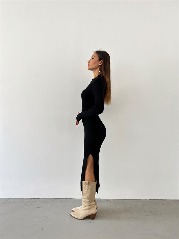 Uzun Kollu Yandan Yırtmaçlı Pashenka Kadın Siyah Midi Boy Triko Elbise 23K000461