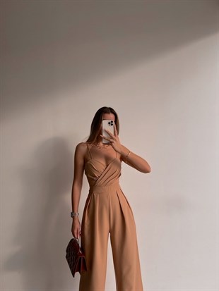 Kruvaze İnce Askılı Geniş Paça Patricia Kadın Vizon Tulum 22K000346