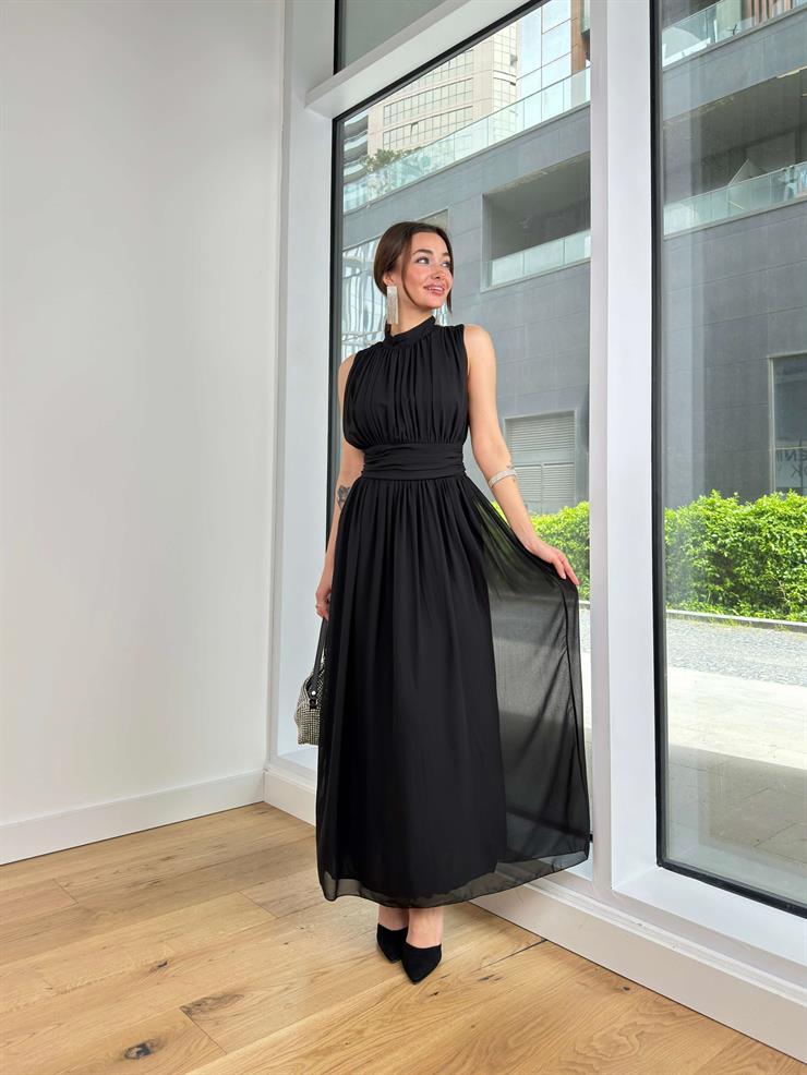 Yarım Boğazlı Belden Oturtmalı Pavel Kadın Siyah Elbise 24Y438