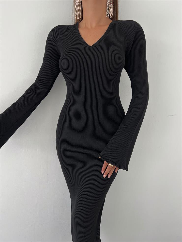 Uzun Kol V yaka Arkası Çapraz Bağlama Detaylı Pavipv Kadın Siyah Triko Elbise 23K000462