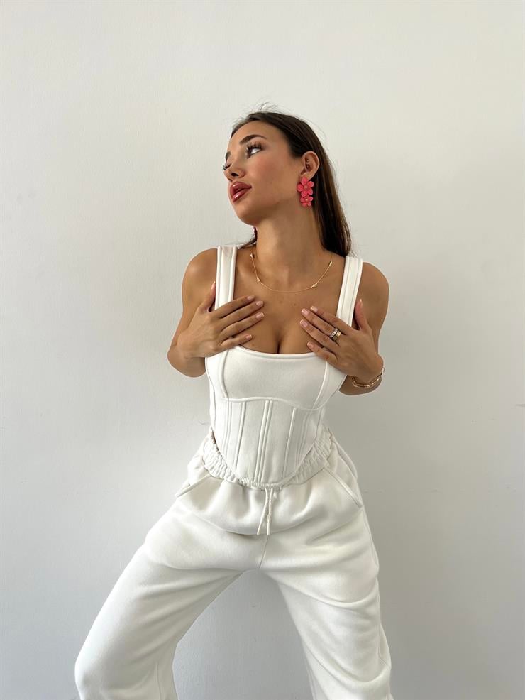 	Kapüşonlu Crop Sweat Kalın Askılı Korse Görünümlü Crop Beli Ve Paçası Lastikli Eşofman Altı Pavlik Kadın Ekru Üçlü Takım 23K000464