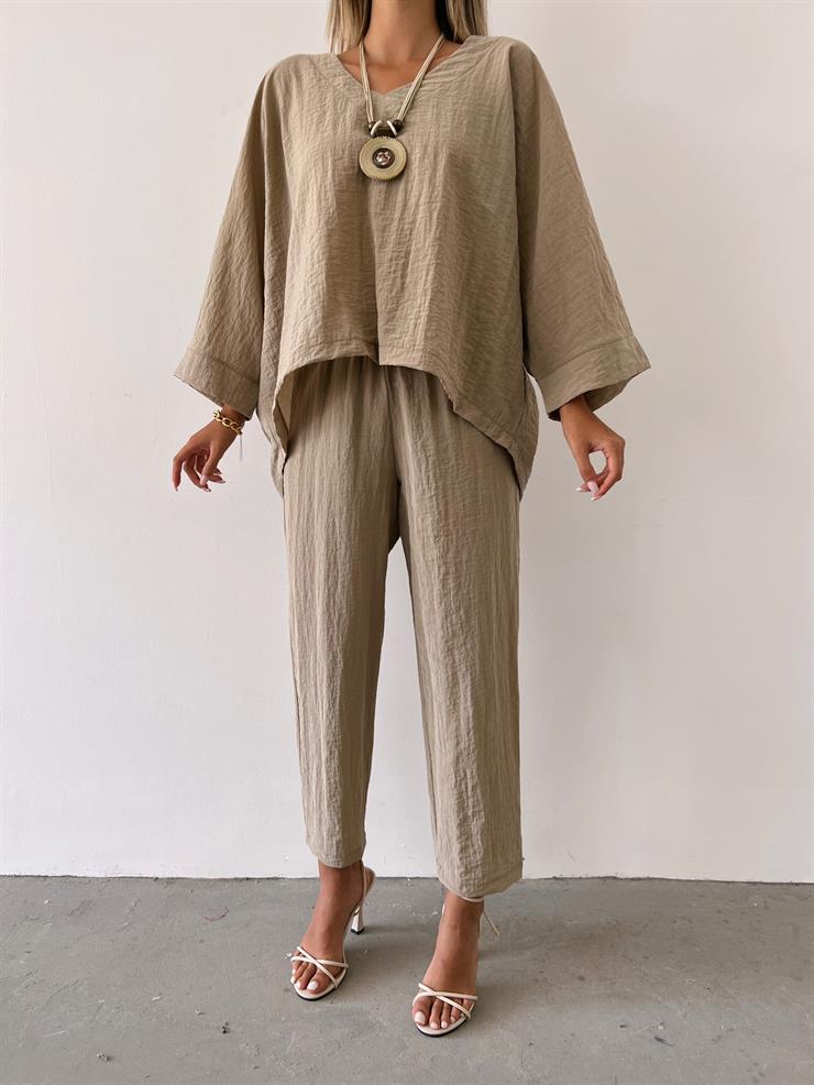 V Yaka Uzun Kollu Oversize Bluz Havuç Pantolon Pedro Kadın Vizon Takım 23Y000410