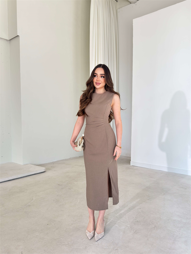 Kolsuz Eteği Yırtmaçlı Pelinda Vizon Kadın Midi Elbise 25Y133