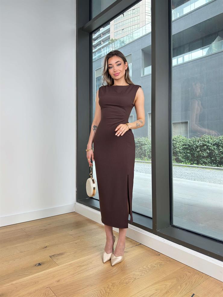 Kolsuz Eteği Yırtmaçlı Pelinda Kahve Kadın Midi Elbise 25Y133