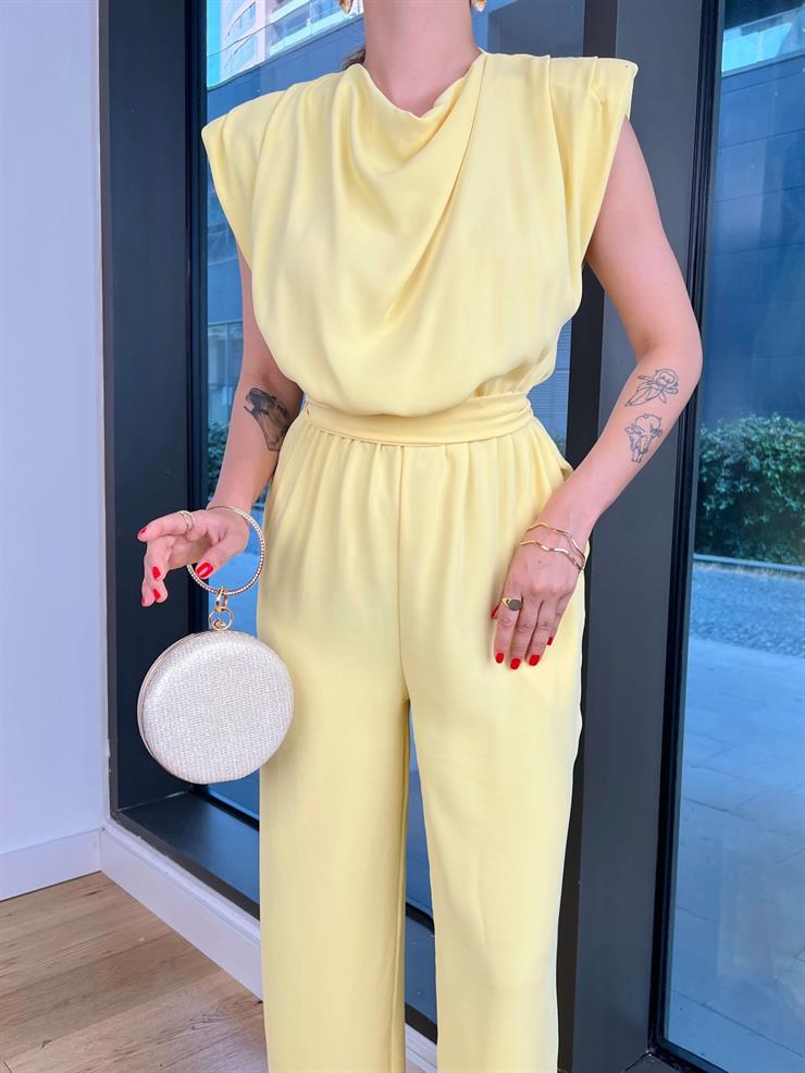 Belden Bağlamalı Peska Sarı Kadın Bol Paça Tulum 25Y497