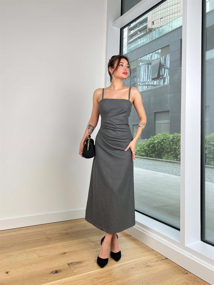 Askılı Drapeli Belden Oturan Petr Kadın Füme Midi Elbise 24Y406