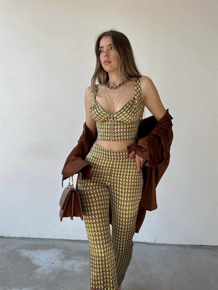 Piti Oval Desenli Önden Fermuarlı Kalın Askı Gino Kadın Yeşil Crop Bluz 22Y000274