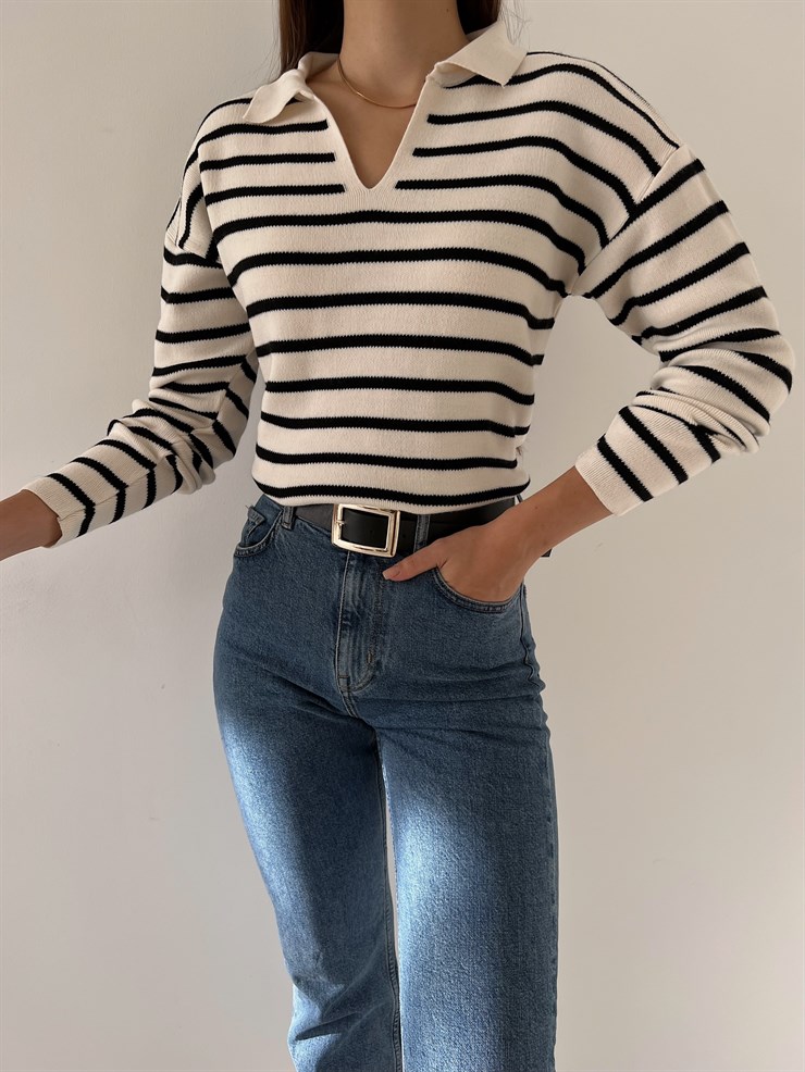 Polo Yaka Kadın Beyaz Çizgili Triko Kazak 23K000191