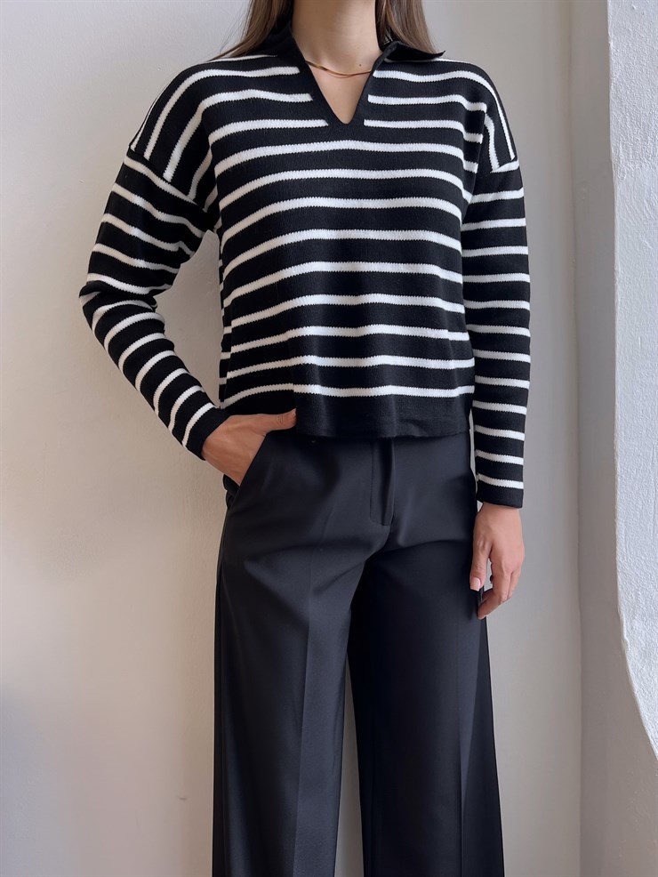 Polo Yaka Kadın Siyah Çizgili Triko Kazak 23K000191