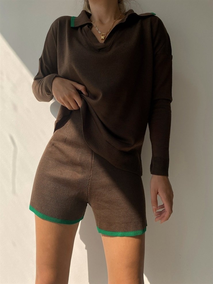 Polo Yaka Üst Lastik Bel Şortlu Kadın Kahverengi İkili Triko Takım 22K000143