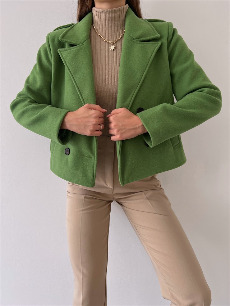 Düğme Kapamalı Yanları Cepli Radu Kadın Fıstık Yeşili Ceket 23K000274