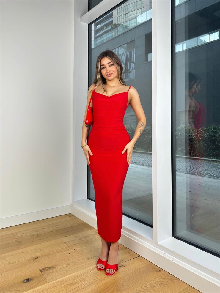 Degaje Yaka Askılı Drapeli Rastim Kırmızı Kadın Elbise 25K452