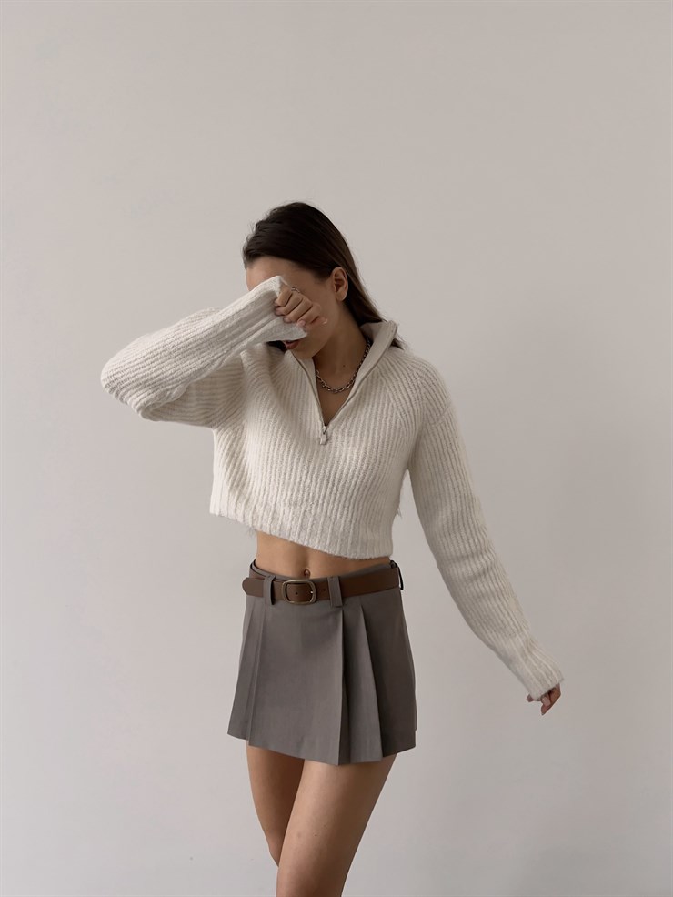 Balıkçı Yaka Önü Yarım Fermuarlı Ravel Kadın Ekru Triko Crop Kazak 23K000231