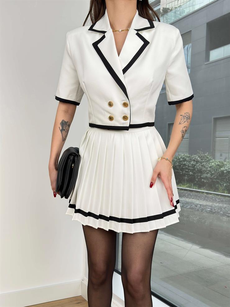 Önü Düğme Kapamalı Kısa Kollu Rayssa Kadın Beyaz Crop Ceket 24Y188