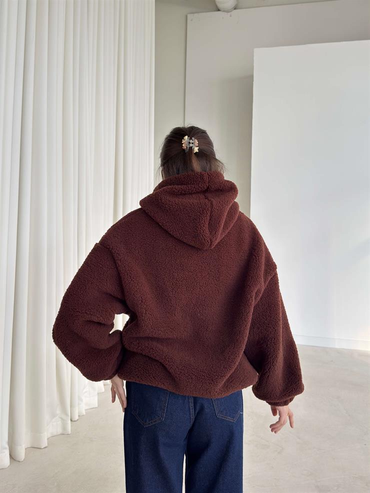 Cepli Önü Fermuarlı Renle Kahve Kadın Kapüşonlu Peluş Mont 26K344