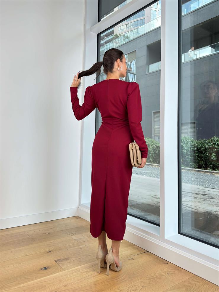 V Yaka Uzun Kol Önü Büzgü Detaylı Ve Aksesuarlı Reydel Bordo Kadın Elbise 25K161