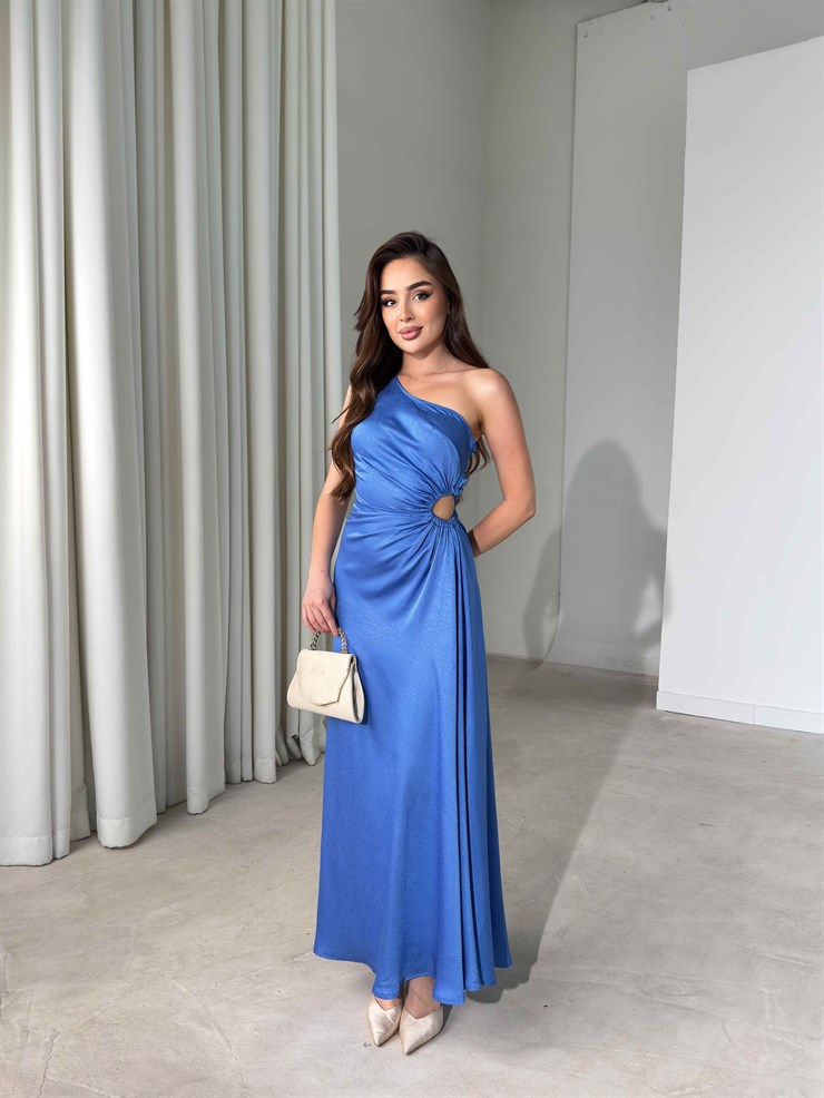 Tek Omuz Pencere Detaylı Maxi Boy Mavi Reyna Kadın Elbise 26Y474