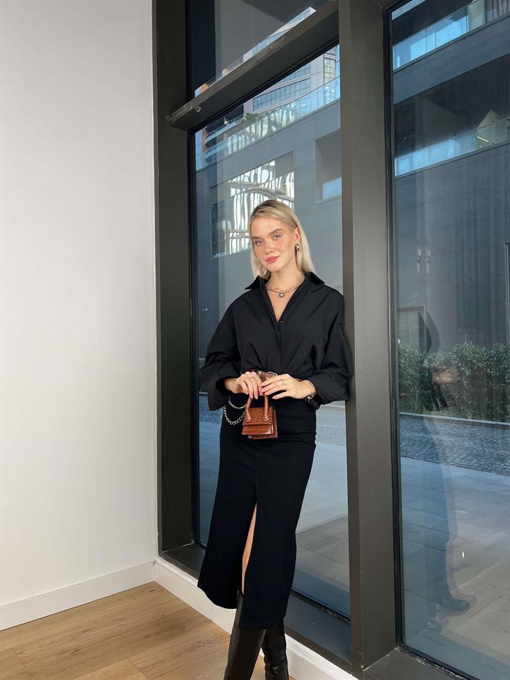 Yüksek Bel Önü Yırtmaçlı Rossana Kadın Siyah Kot Etek 24k291