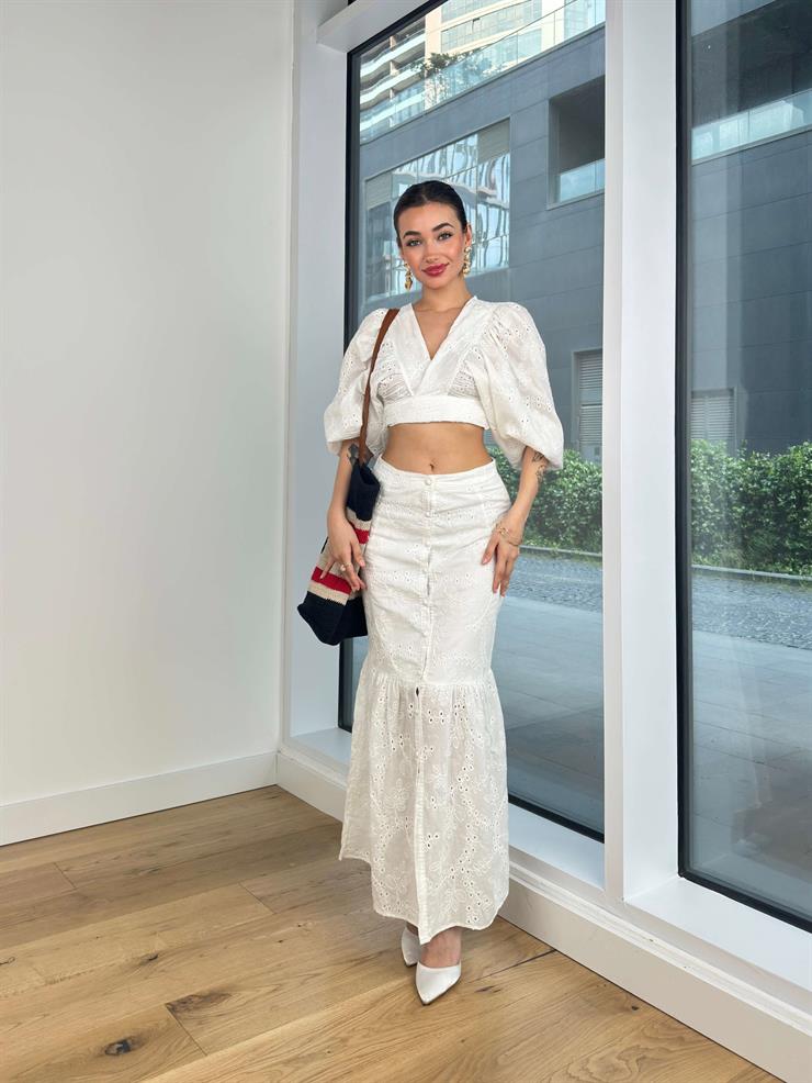 V Yaka Yarım Balon Kol Crop Düğme Detaylı Midi Etek  Roxel Kadın Beyaz Takım 24Y579