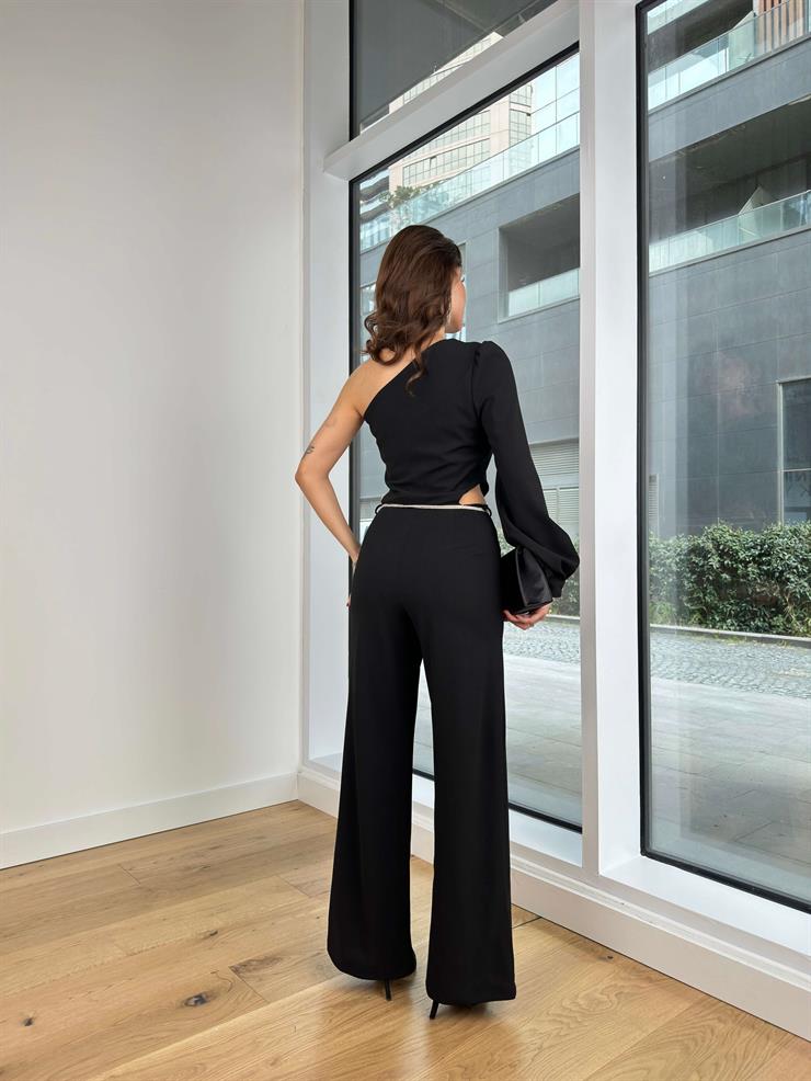 Tek Kol Bel Pencereli Bol Paça Ruslan Kadın Siyah Tulum 24Y262