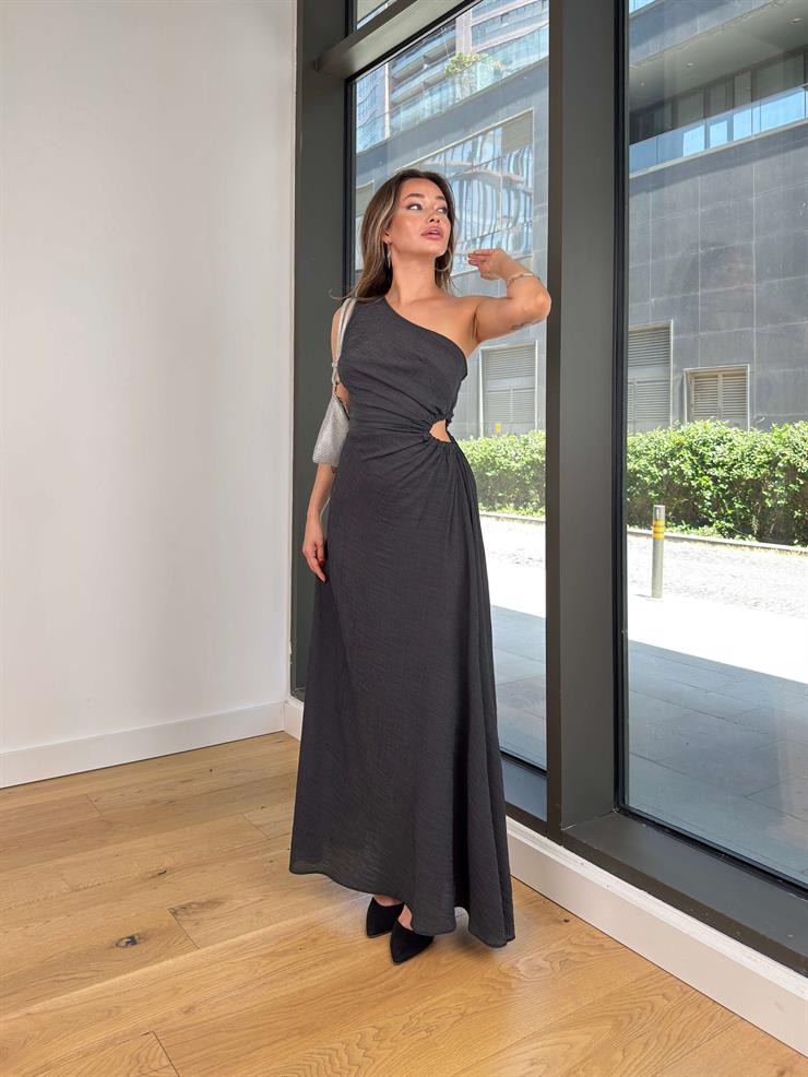 Tek Omuz Drapeli Beli Pencere Detaylı Salen Siyah Kadın Elbise 25Y474