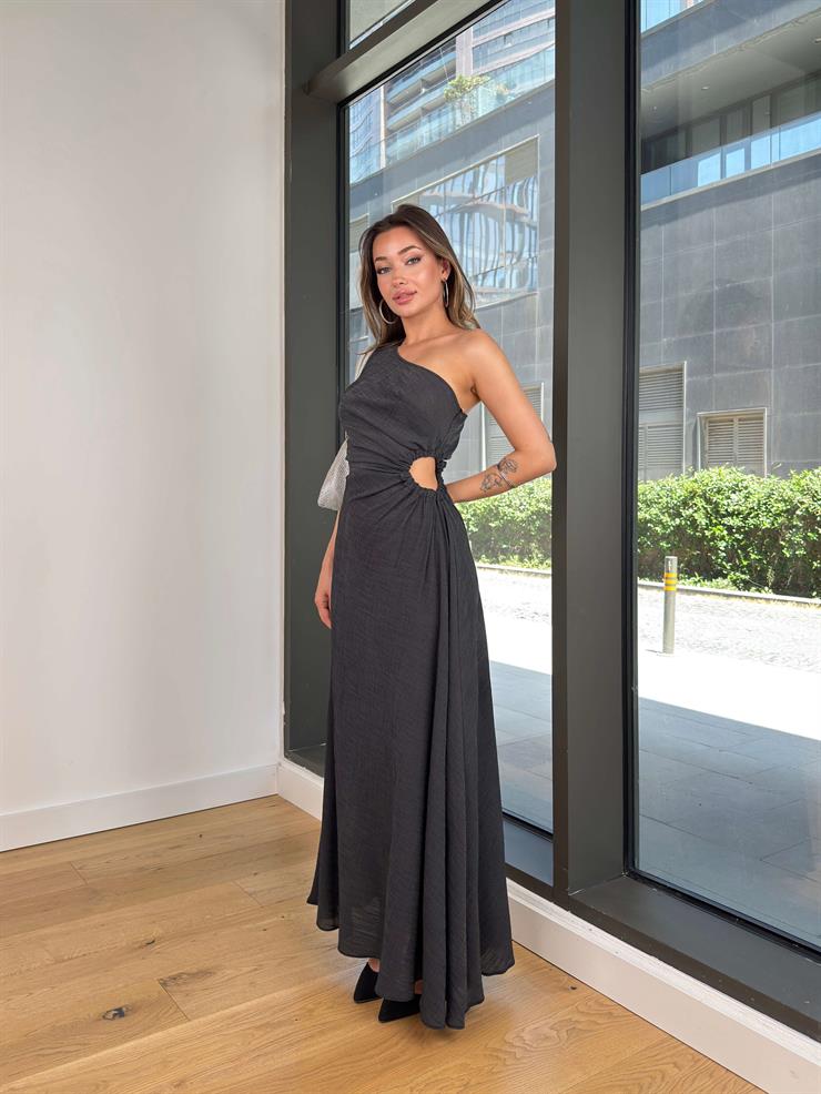 Tek Omuz Drapeli Beli Pencere Detaylı Salen Siyah Kadın Elbise 25Y474