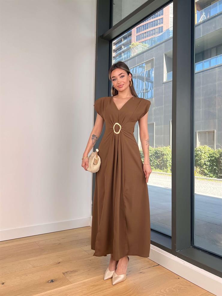 V Yaka Önü Aksesuarlı Sally Kahve Kadın Elbise 25Y002