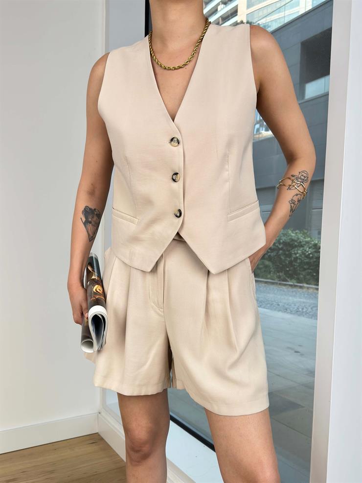 Önü Düğme Kapamalı Yelek Yüksek Bel Pens Detaylı Bermuda Şort Sammy Kadın Taş Takım 24Y667