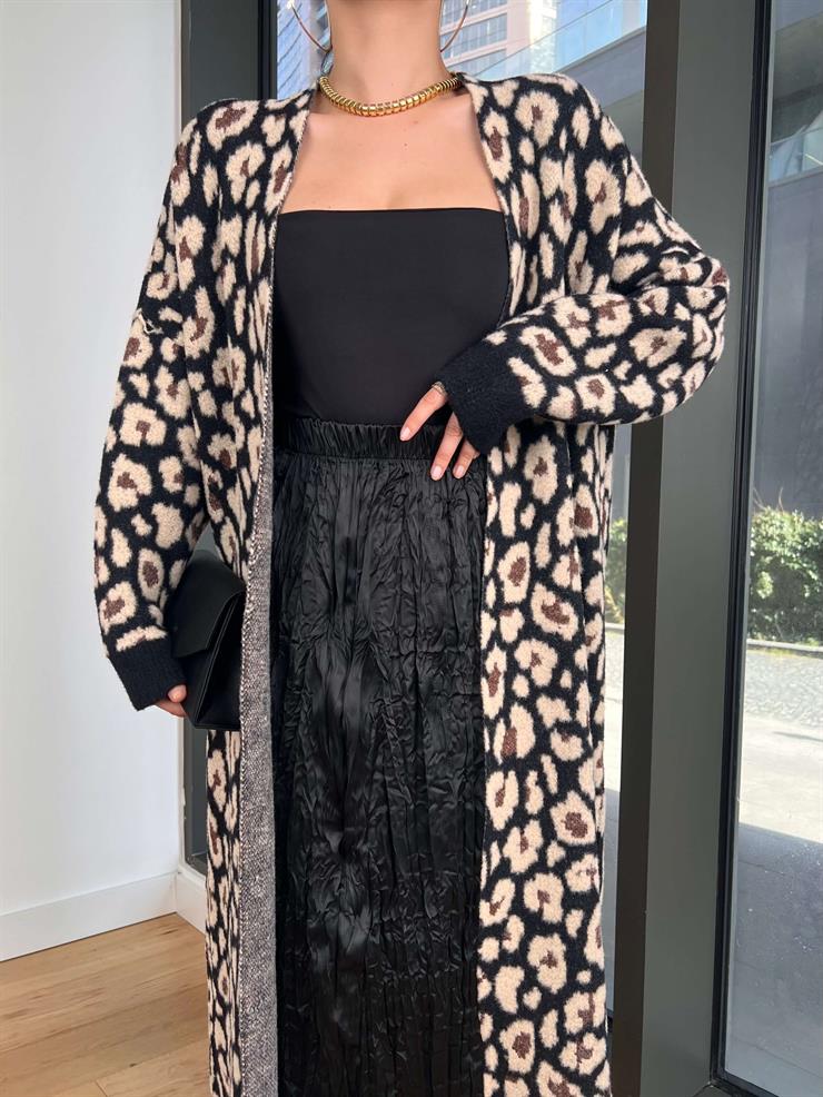 Beli Lastikli Kırışık Görünümlü Sando Siyah Kadın Saten Etek 25K484